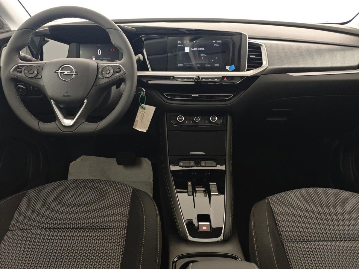 Opel Grandland X 1.5 diesel Ecotec Start&Stop Business Edition (17)