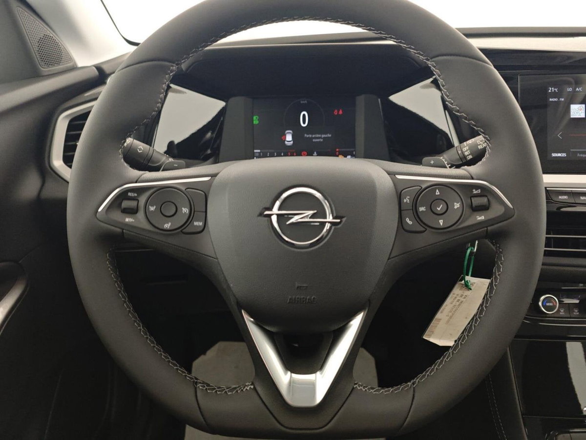 Opel Grandland X 1.5 diesel Ecotec Start&Stop Business Edition (18)