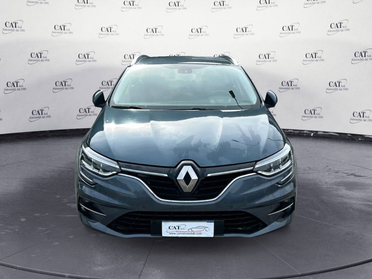 Renault Mégane Sporter Blue dCi 115 CV Equilibre (2)