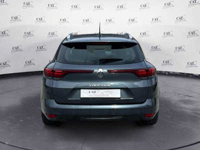 Renault Mégane Sporter Blue dCi 115 CV Equilibre (6)