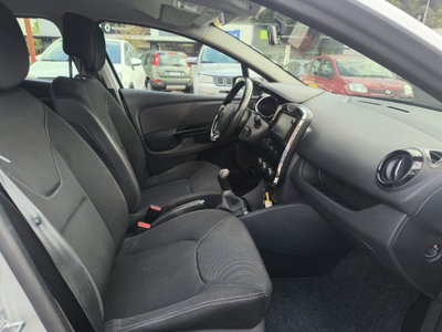 Renault Clio 1.2 75CV 5 porte Live (14)