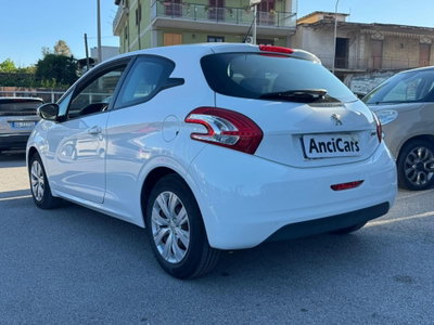 Peugeot 208 VTi 68 CV 3 porte Active (14)