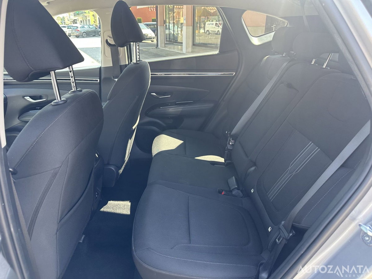 Hyundai Tucson 1.6 crdi Xline 2wd (11)