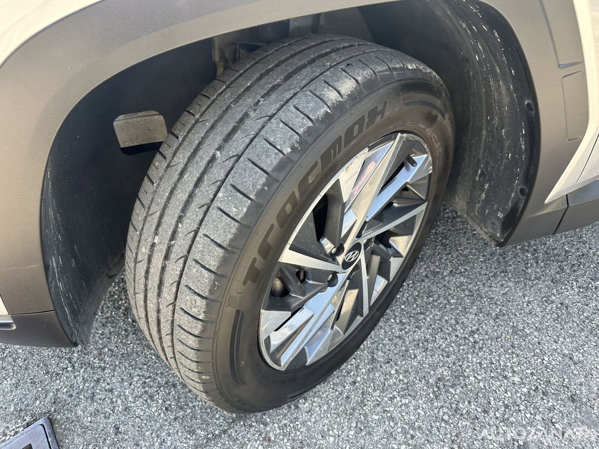 Hyundai Tucson 1.6 crdi Xline 2wd (13)