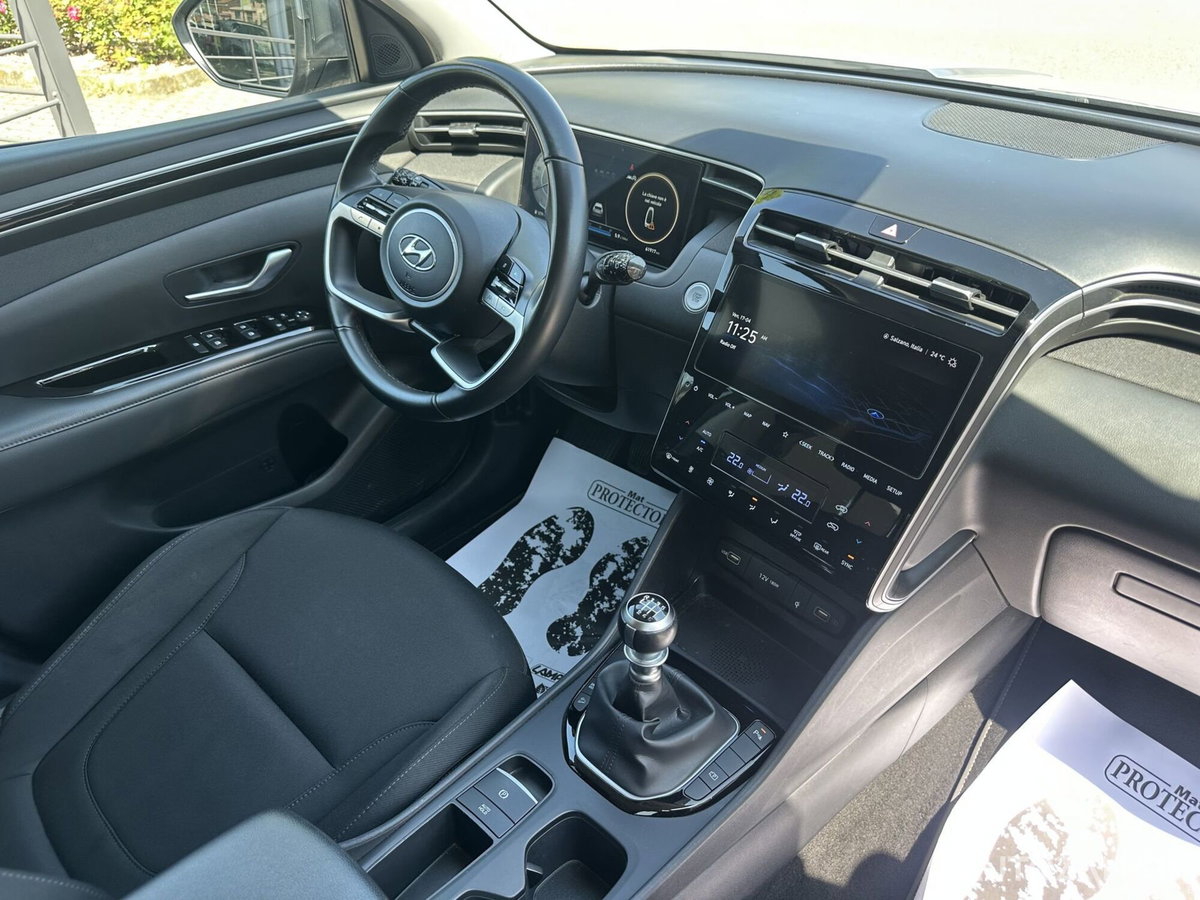 Hyundai Tucson 1.6 crdi Xline 2wd (9)