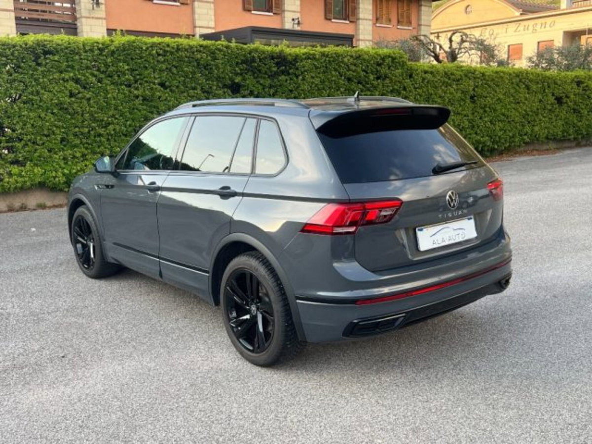 Volkswagen Tiguan 2.0 TDI 150 CV SCR DSG 4MOTION R-Line (6)