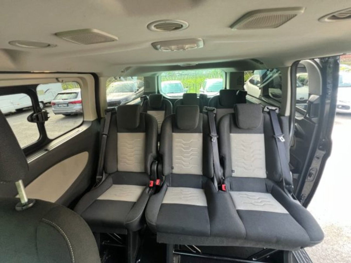 Ford Tourneo Custom 310 2.0 TDCi 130CV PC Trend (10)