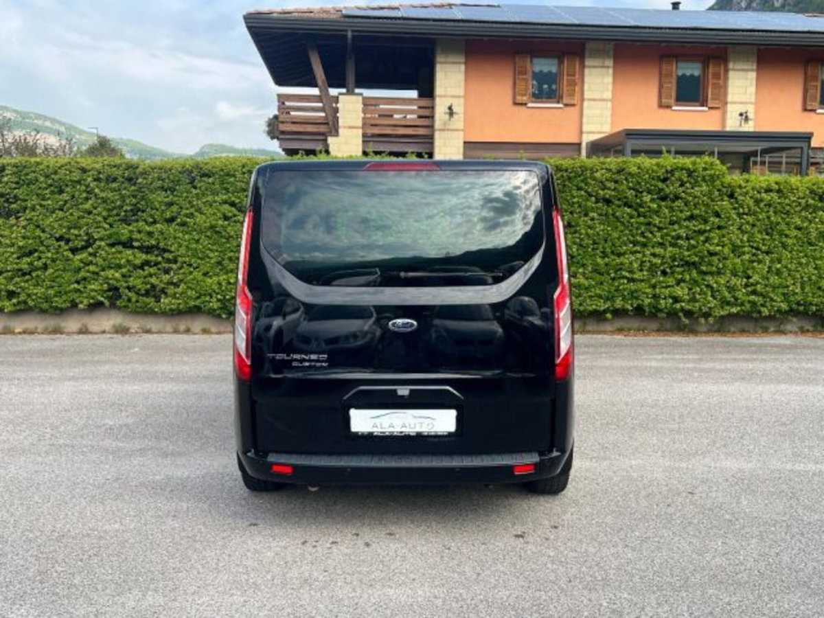 Ford Tourneo Custom 310 2.0 TDCi 130CV PC Trend (5)