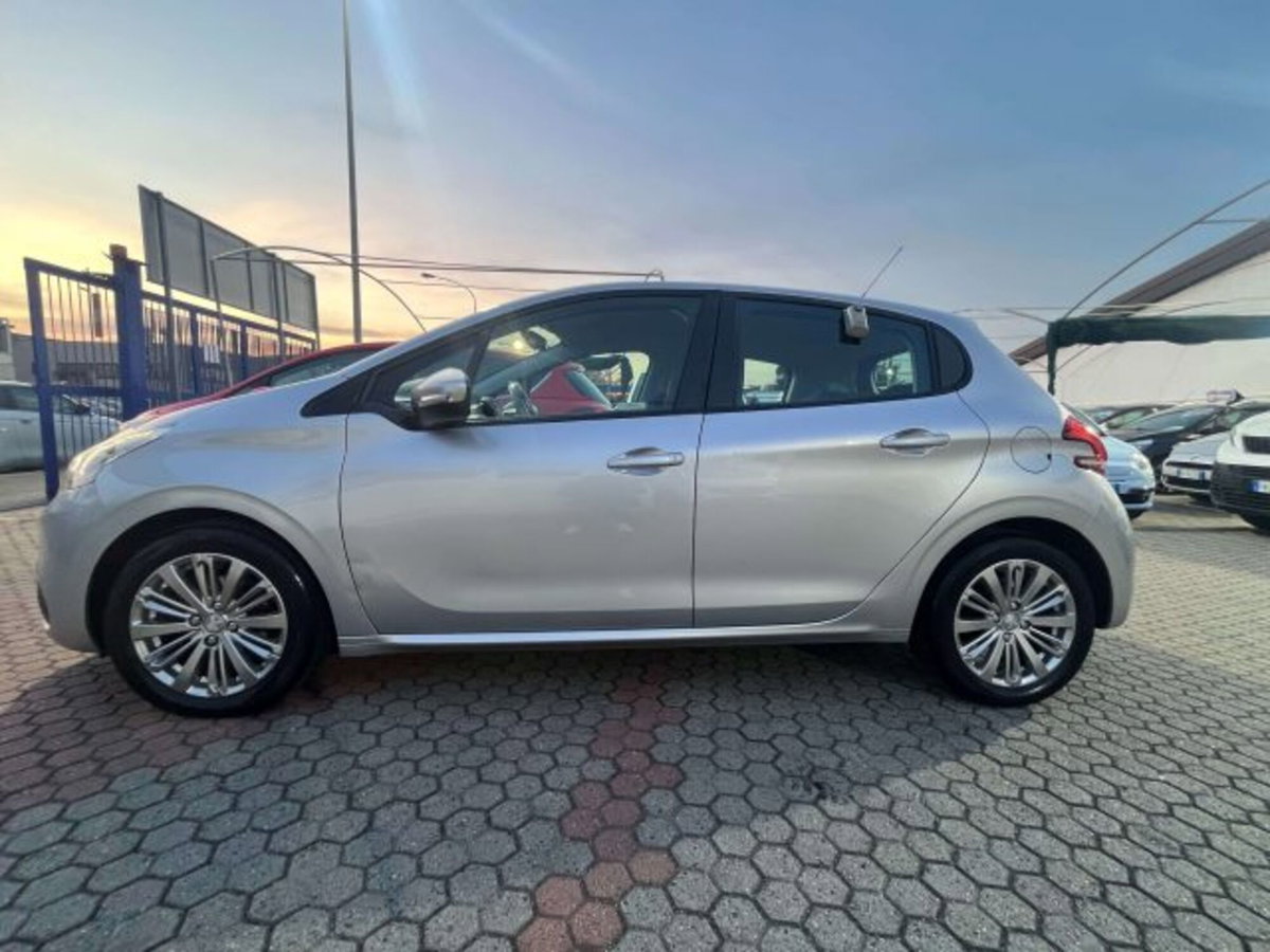Peugeot 208 82 5p. GPL Active (6)