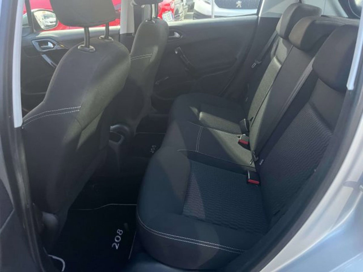 Peugeot 208 82 5p. GPL Active (8)