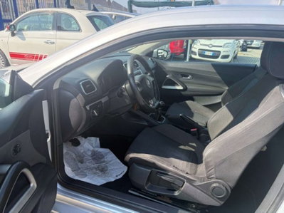Volkswagen Scirocco 2.0 TDI 140CV DPF (14)