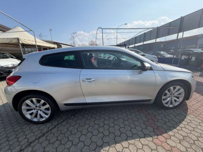 Volkswagen Scirocco 2.0 TDI 140CV DPF (6)