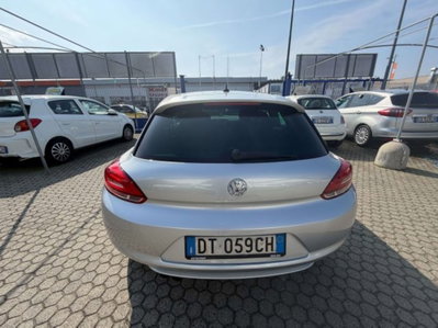 Volkswagen Scirocco 2.0 TDI 140CV DPF (7)