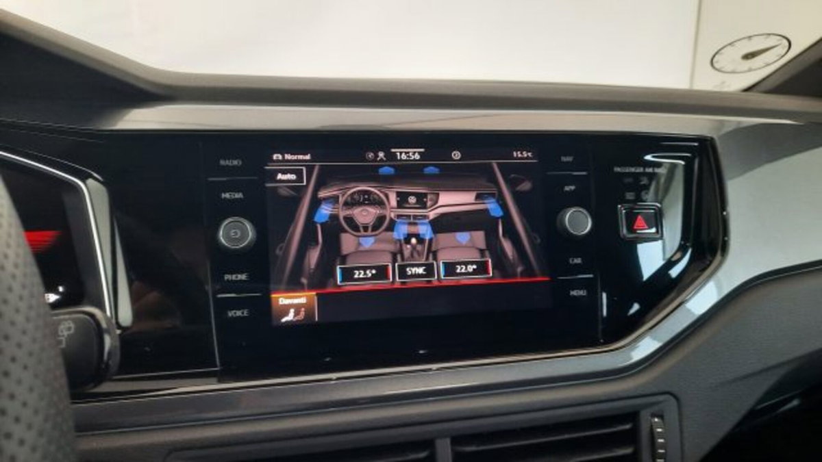 Volkswagen Polo 2.0 tsi GTI dsg (12)