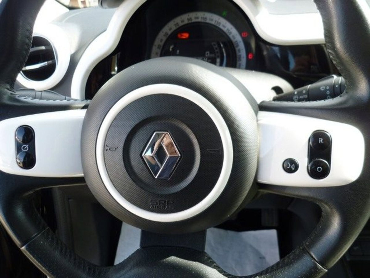 Renault Twingo SCe 65 CV Intens (10)