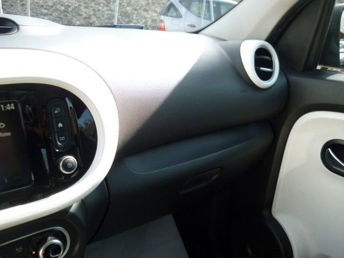 Renault Twingo SCe 65 CV Intens (15)