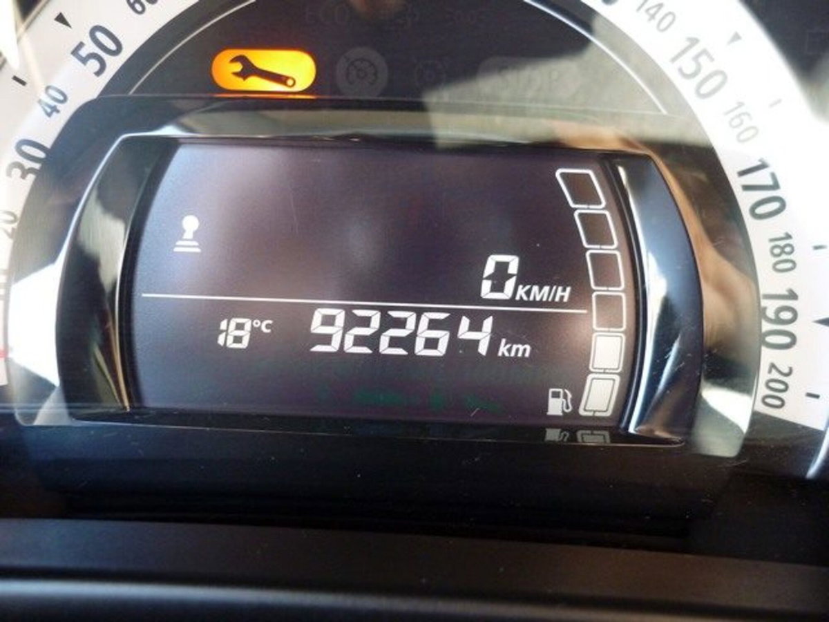 Renault Twingo SCe 65 CV Intens (9)