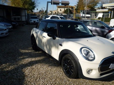 MINI Mini 1.2 One 75 CV 5 porte (2)