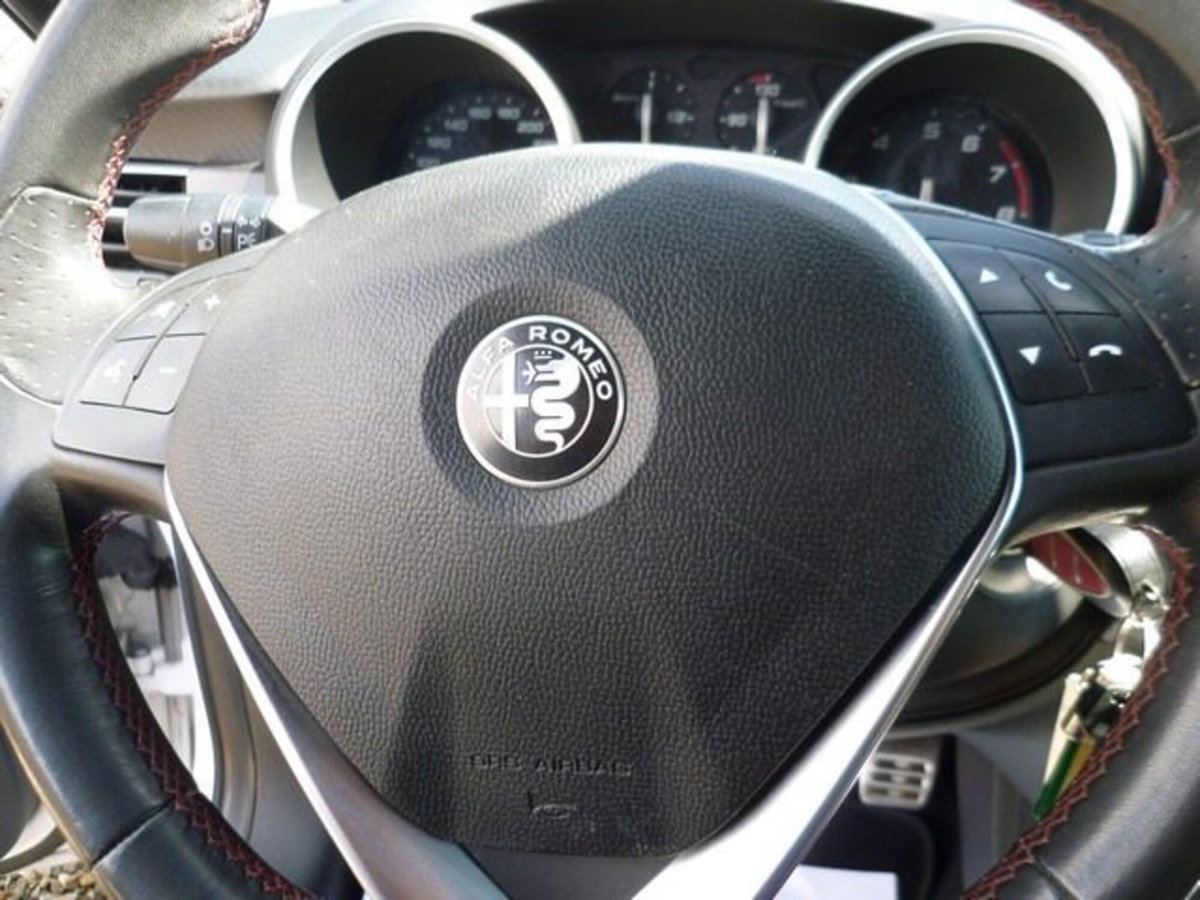 Alfa Romeo Giulietta 1.4 Turbo multiair Super 150cv (14)