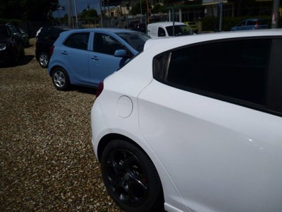Alfa Romeo Giulietta 1.4 Turbo multiair Super 150cv (3)