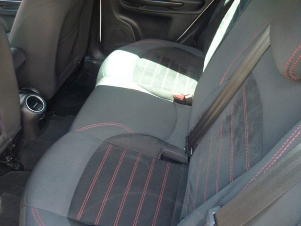 Alfa Romeo Giulietta 1.4 Turbo multiair Super 150cv (7)