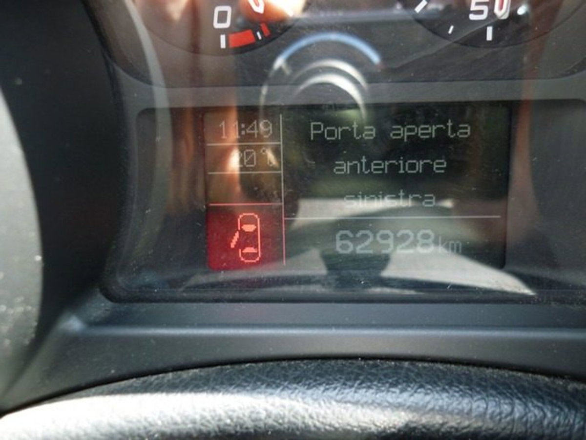 Alfa Romeo Giulietta 1.4 Turbo multiair Super 150cv (9)