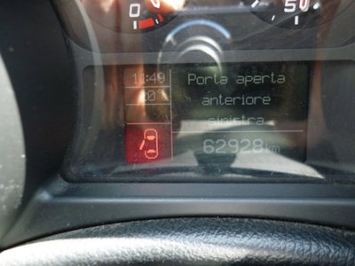 Alfa Romeo Giulietta 1.4 Turbo multiair Super 150cv (9)