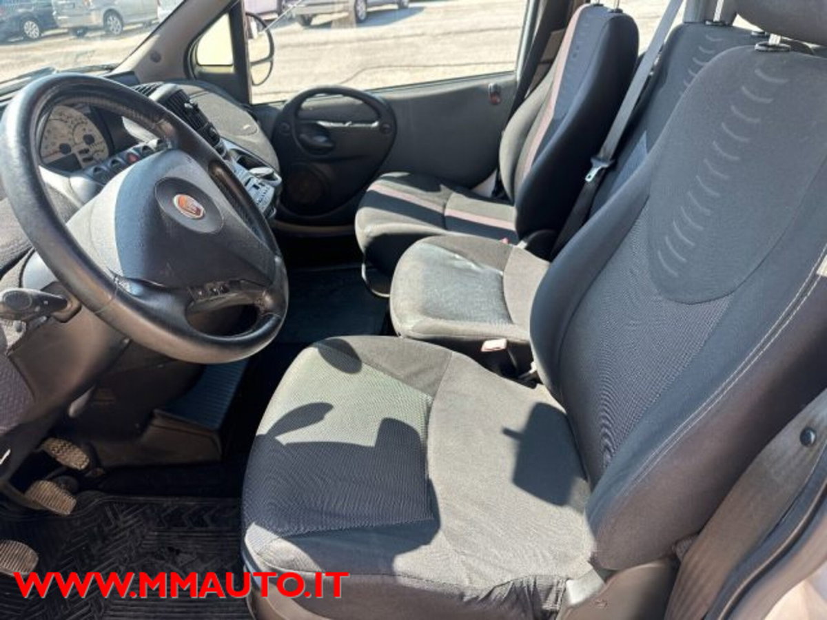 Fiat Multipla 1.6 16V Natural Power Dynamic (10)