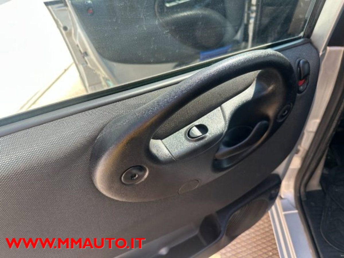 Fiat Multipla 1.6 16V Natural Power Dynamic (15)