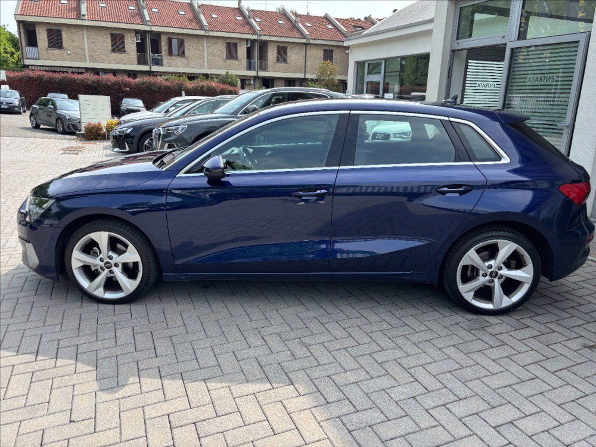 Audi A3 Sportback 35 TDI S tronic Business (9)