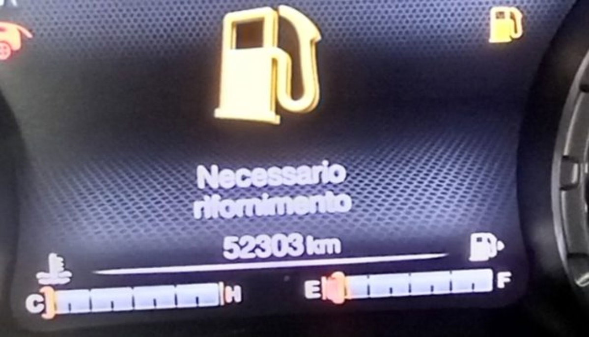 Jeep Renegade 1.6 Mjt 130 CV Limited (8)