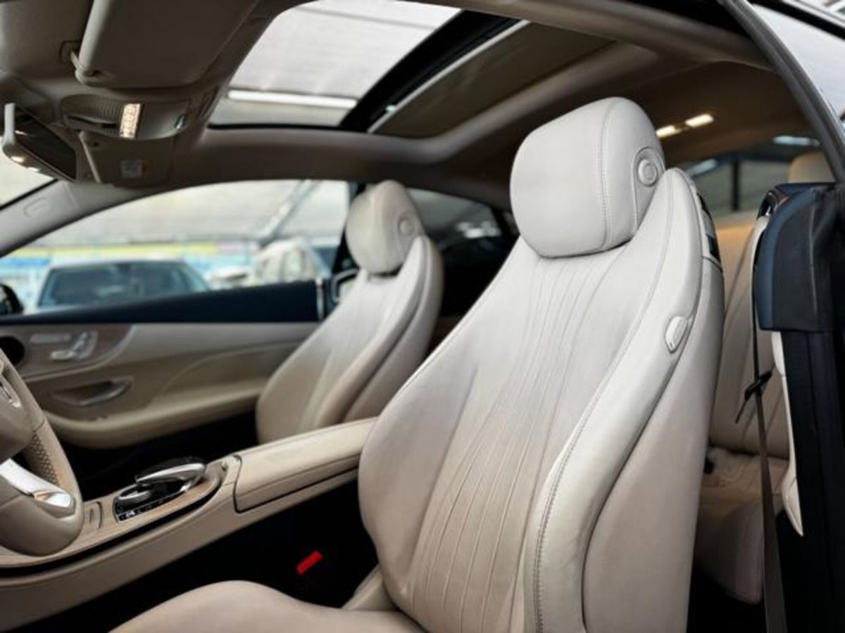 Mercedes-Benz Classe E Coupé 220 d 4Matic Sport (10)