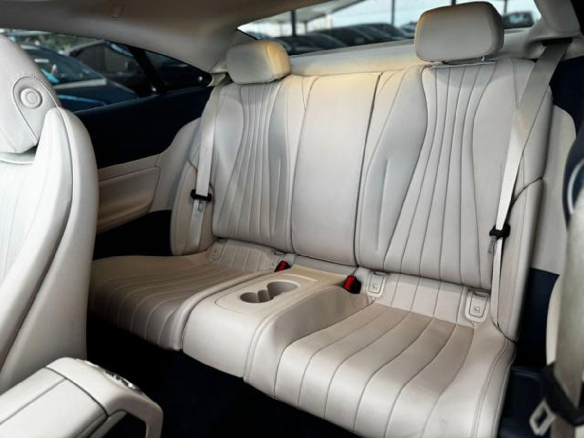 Mercedes-Benz Classe E Coupé 220 d 4Matic Sport (12)