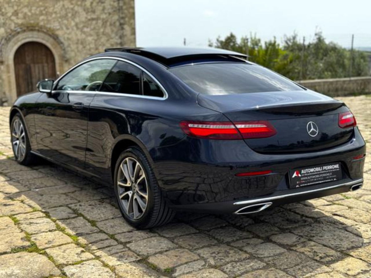 Mercedes-Benz Classe E Coupé 220 d 4Matic Sport (13)