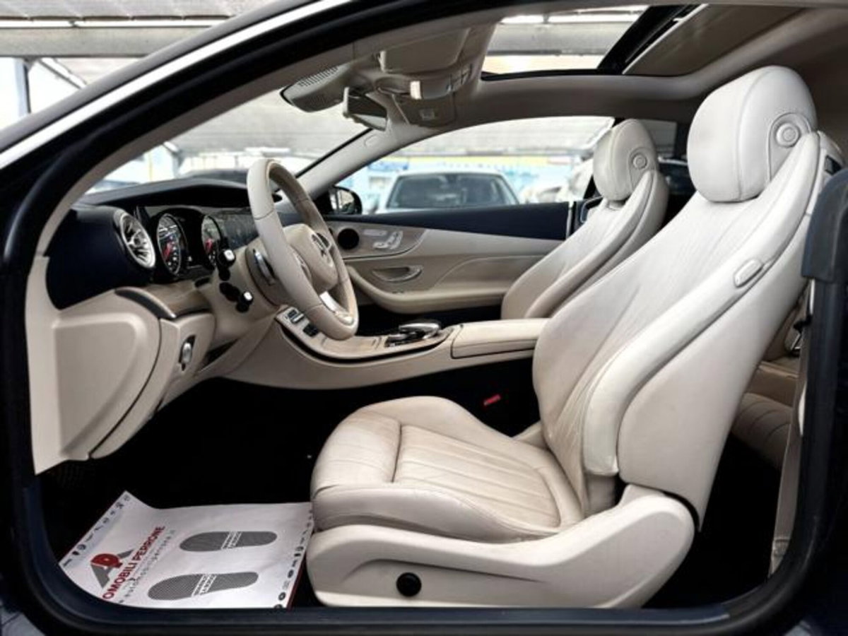 Mercedes-Benz Classe E Coupé 220 d 4Matic Sport (6)