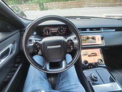 Land Rover Range Rover Velar 2.0D I4 240 CV R-Dynamic HSE (19)
