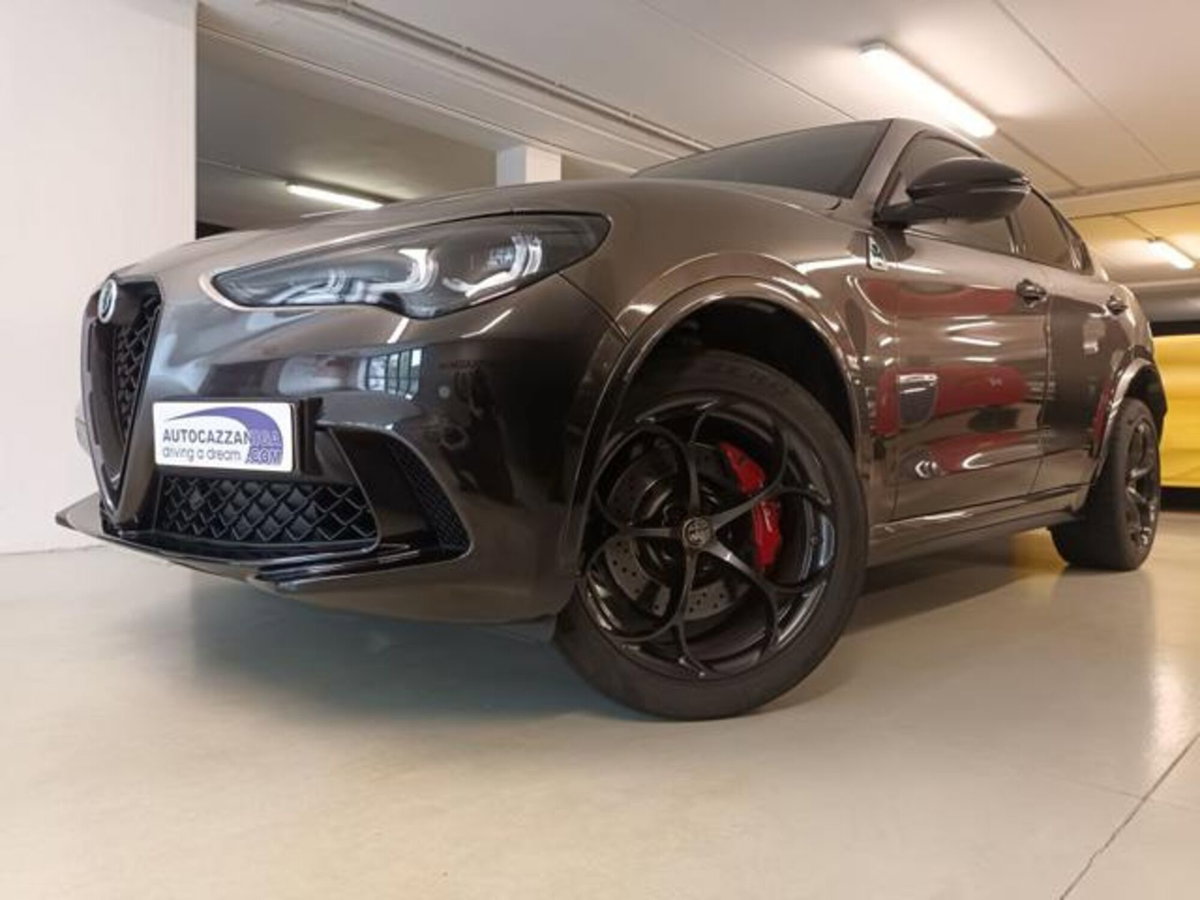 Alfa Romeo Stelvio 2.9 V6 Quadrifoglio Q4 520cv auto (18)