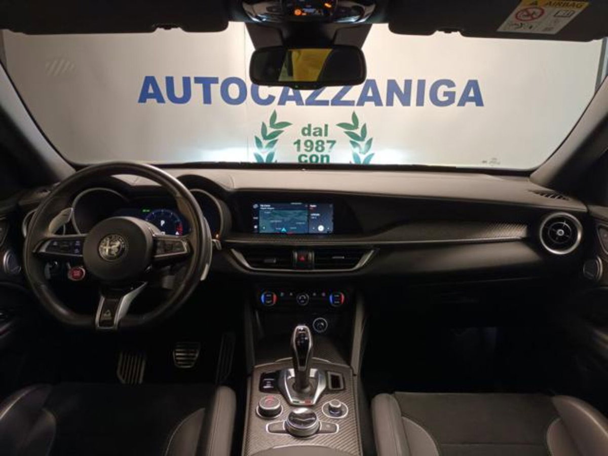 Alfa Romeo Stelvio 2.9 V6 Quadrifoglio Q4 520cv auto (3)