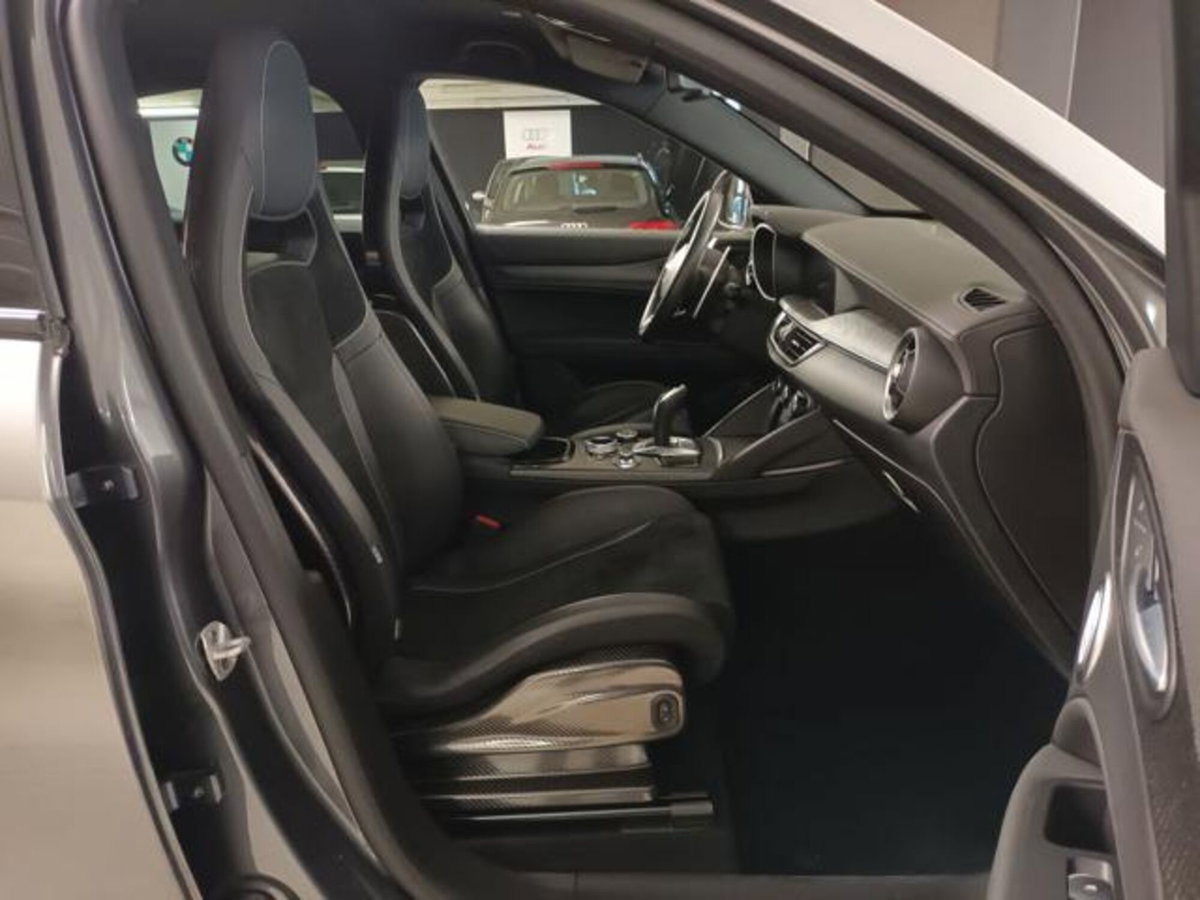 Alfa Romeo Stelvio 2.9 V6 Quadrifoglio Q4 520cv auto (5)