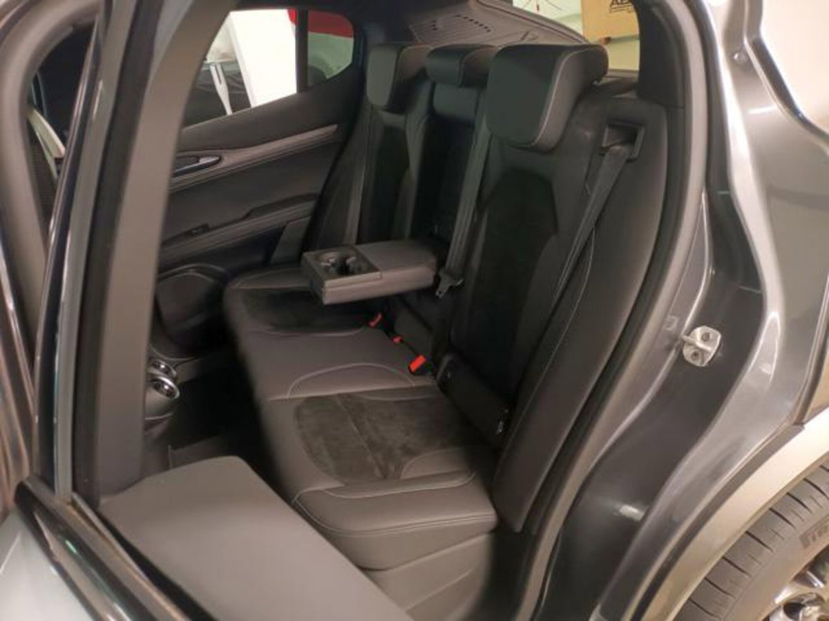 Alfa Romeo Stelvio 2.9 V6 Quadrifoglio Q4 520cv auto (6)