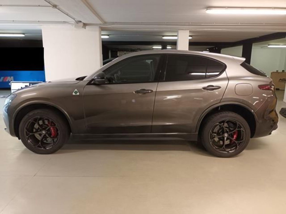 Alfa Romeo Stelvio 2.9 V6 Quadrifoglio Q4 520cv auto (8)