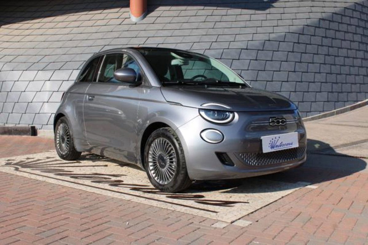 Fiat 500 Cabrio e Cabrio 42 kWh Icon (2)