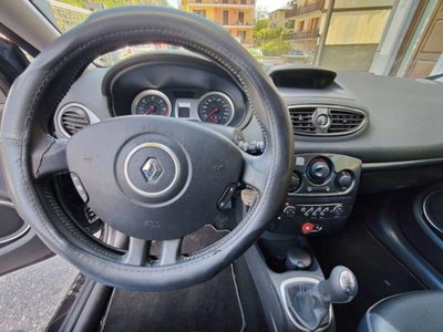 Renault Clio 1.5 dCi 85CV 5 porte Le Iene (12)