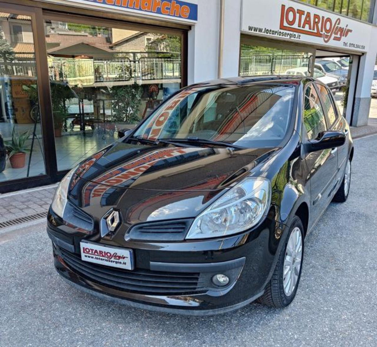 Renault Clio 1.5 dCi 85CV 5 porte Le Iene (2)