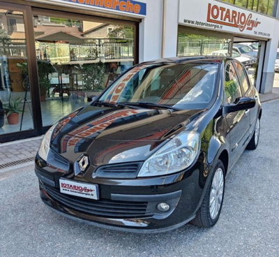 Renault Clio 1.5 dCi 85CV 5 porte Le Iene (2)