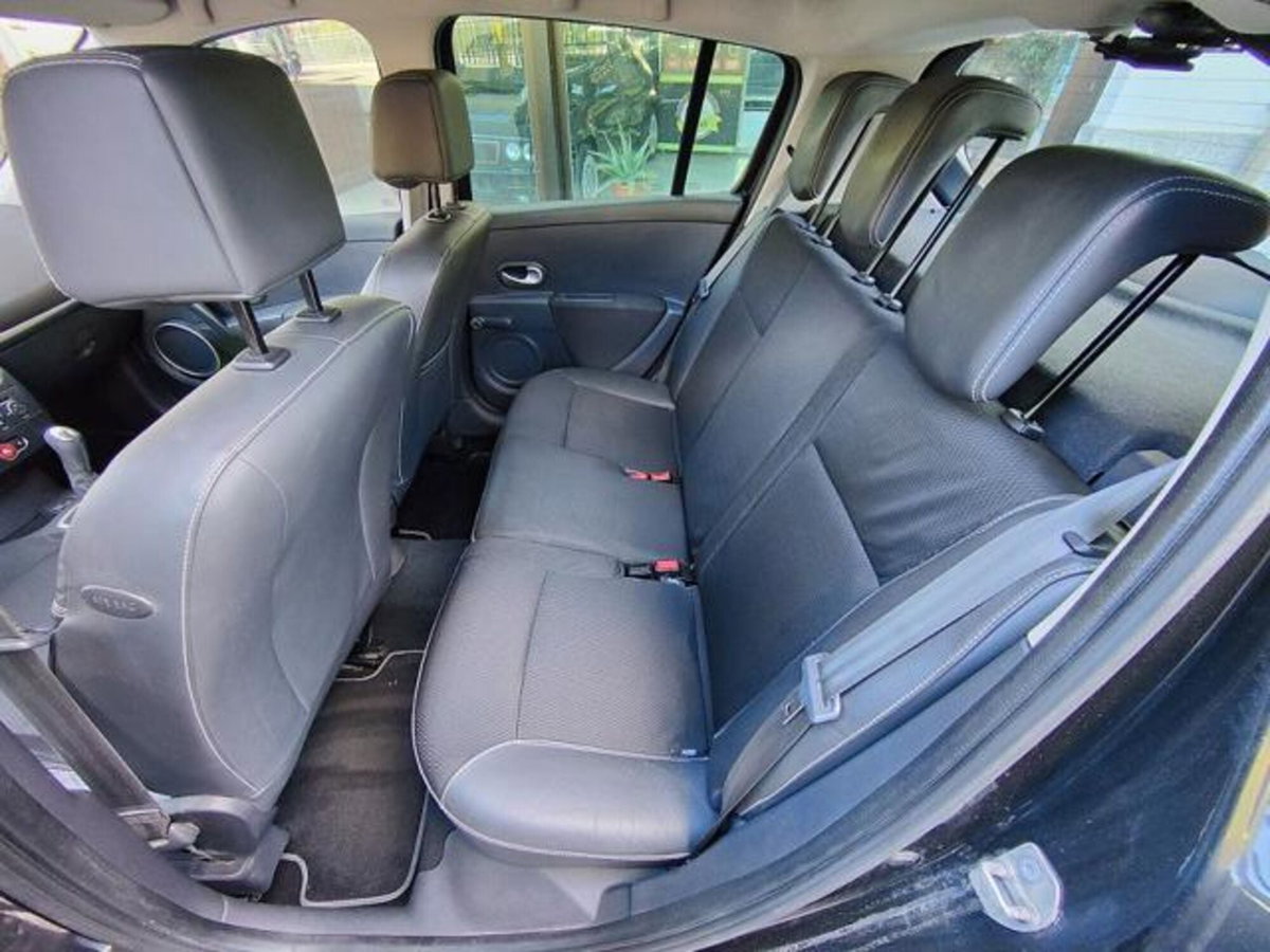 Renault Clio 1.5 dCi 85CV 5 porte Le Iene (6)