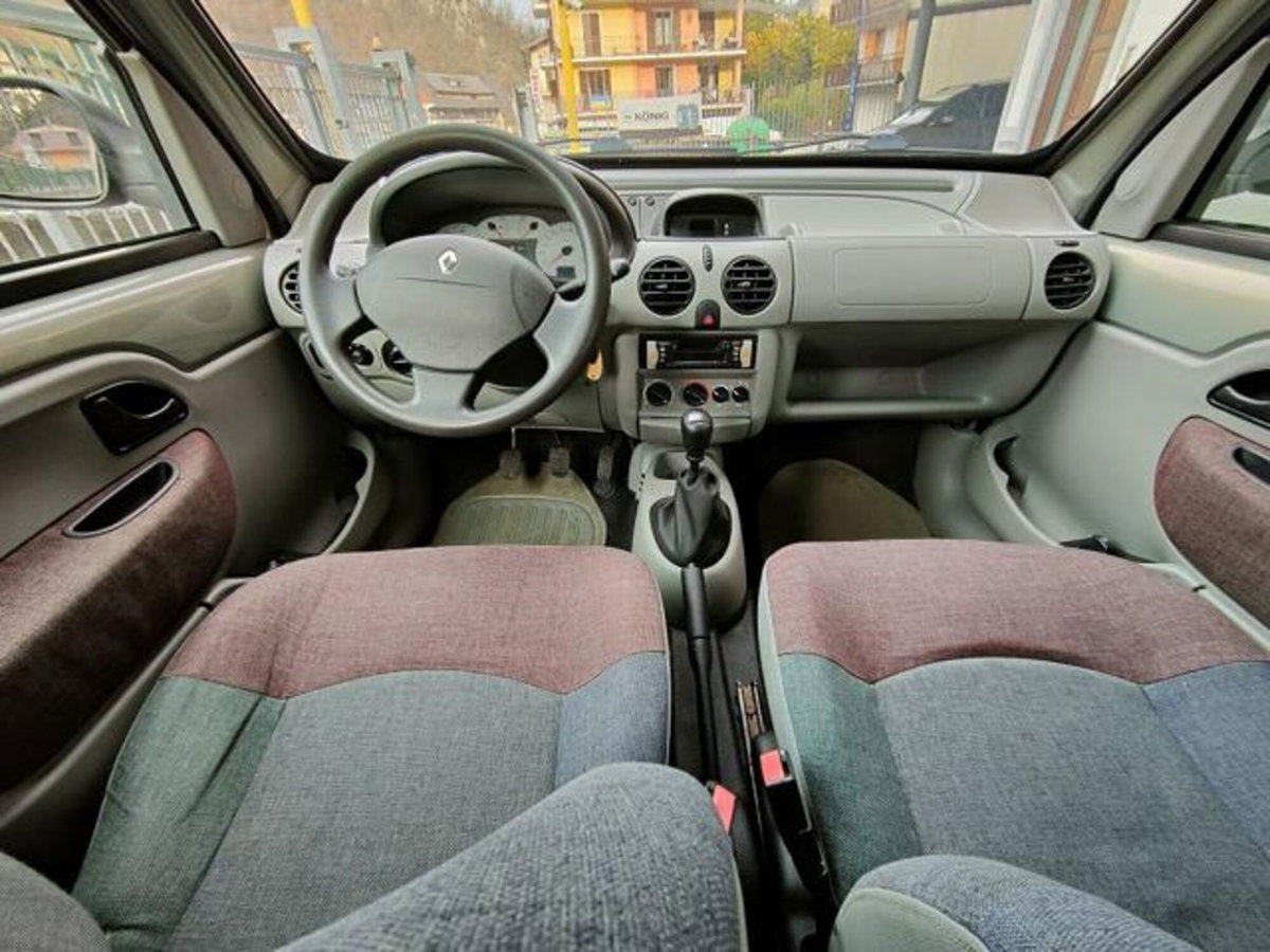Renault Kangoo 1.6 16V 4x4 4p. Authentique (10)