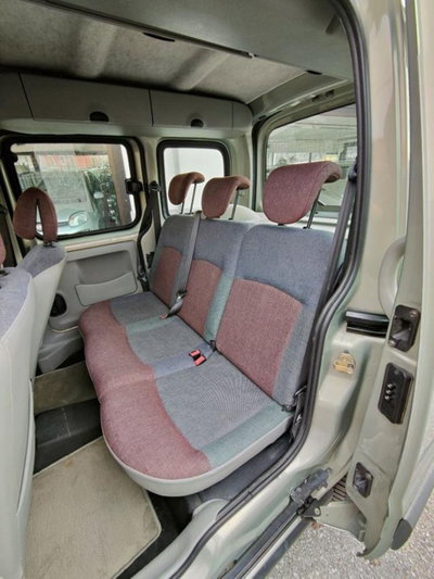 Renault Kangoo 1.6 16V 4x4 4p. Authentique (6)