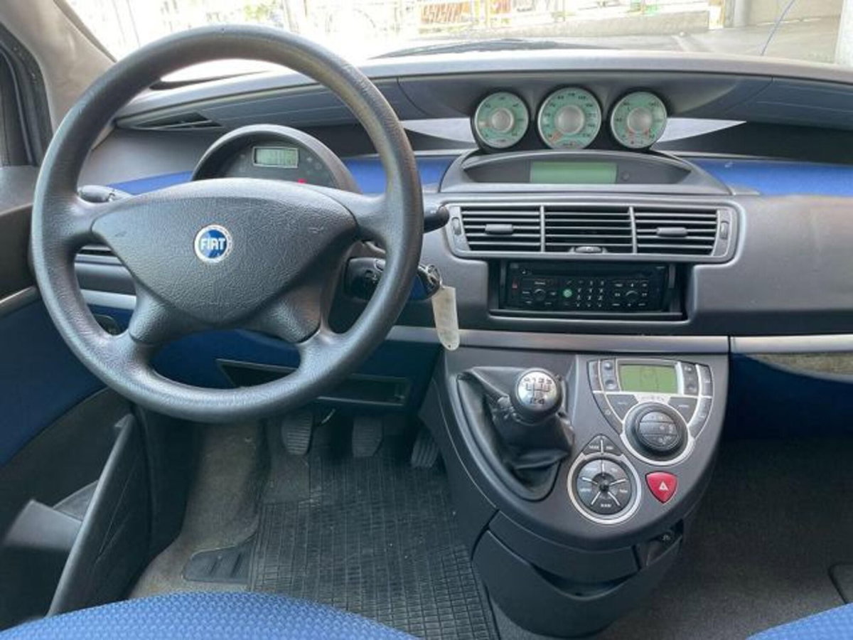Fiat Ulysse 2.0 JTD Active (9)