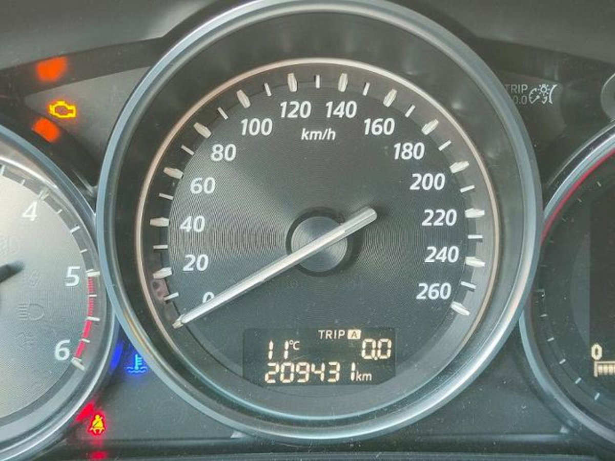 Mazda CX-5 2.2 Homura 2wd 150cv (13)
